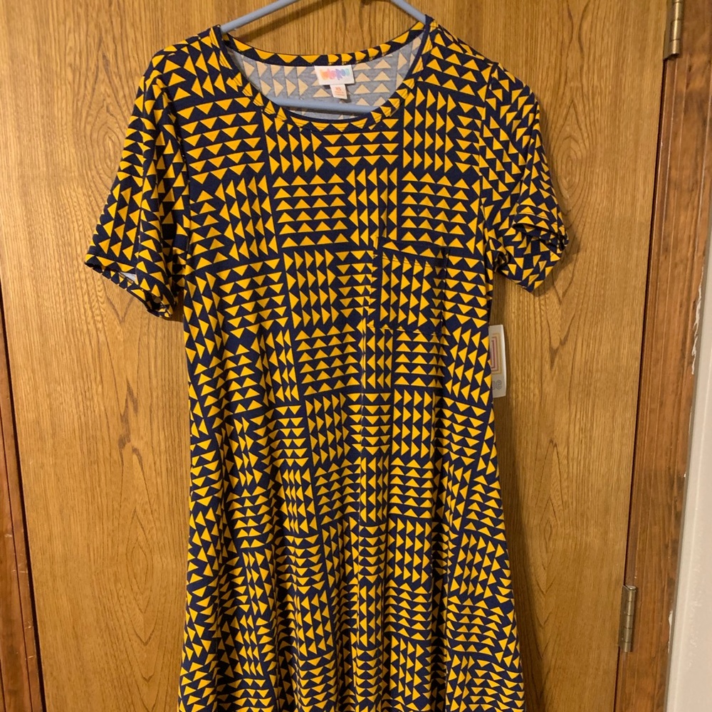 Xs NWT Carly